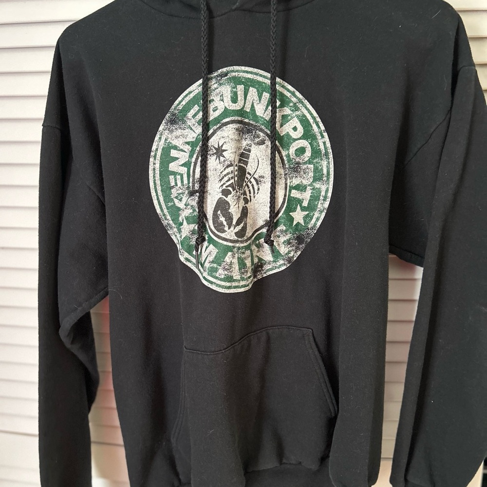 Kennebunkport ME “Starbucks” logo women’s black hoodie